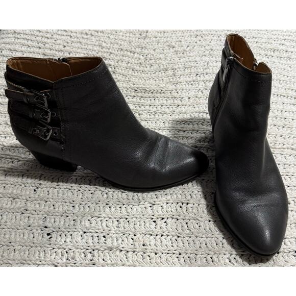 Franco Sarto Geila Ankle Boots Buckles Womens 10 M EU 40 Leather Black Booties - Picture 1 of 11